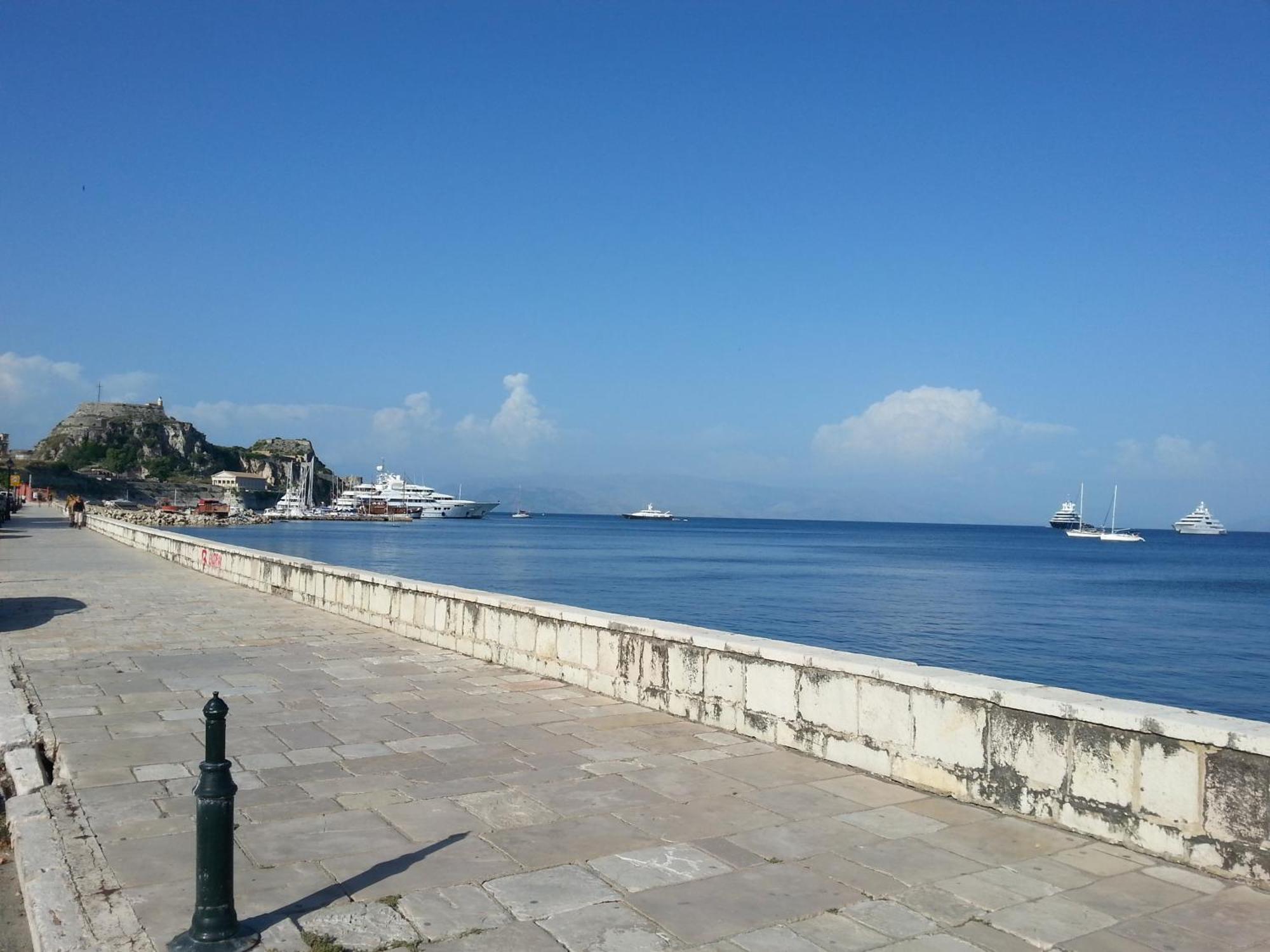 Alexandra'S Apartment Corfu  ภายนอก รูปภาพ